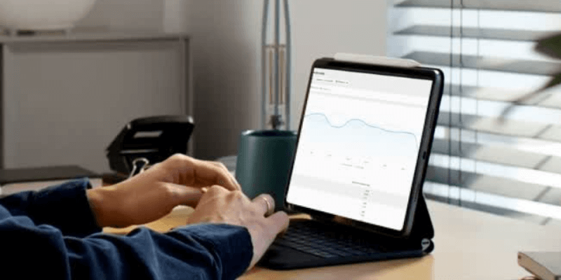 Shopify permet de travailler facilement, sur la même interface pour toutes vos équipes, pour une meilleure productivité.